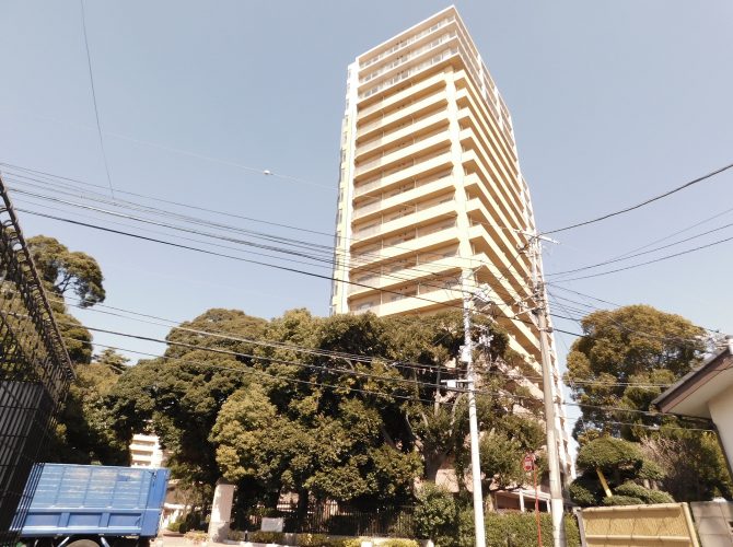 パークグランディエデナサザンタワー18階